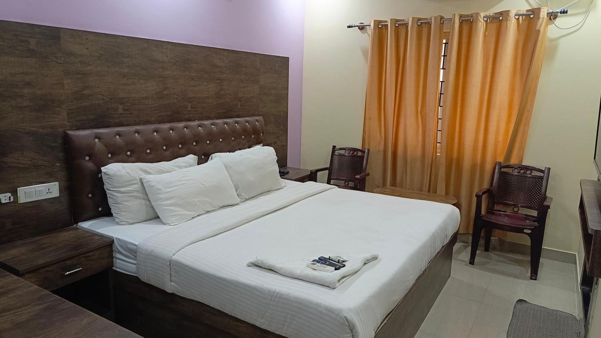 Pph Royal Gs Comforts Opp Mall Of Asia บังกาลอร์ ภายนอก รูปภาพ